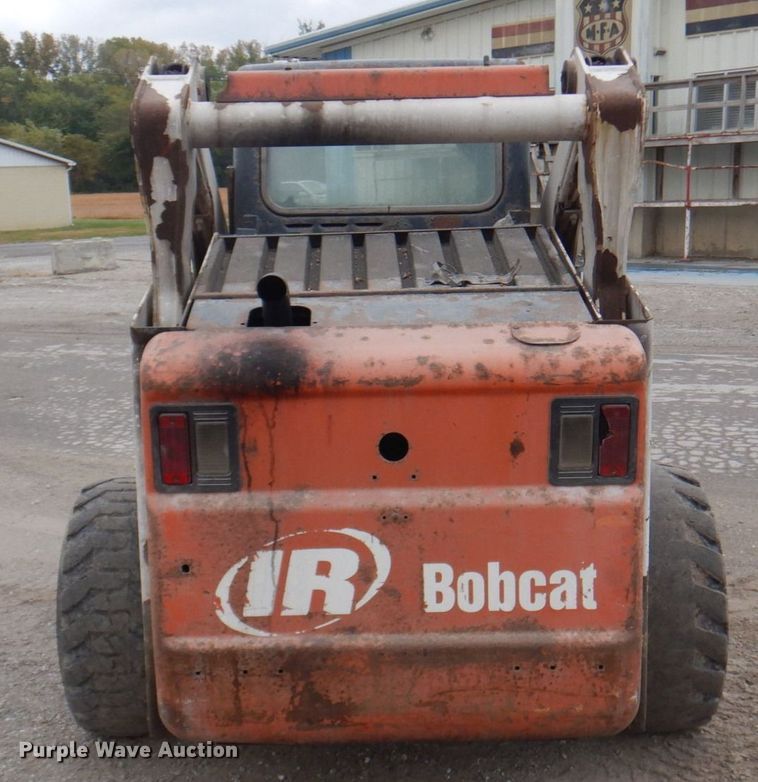 image for item MW9301 2000 Bobcat 873  skid steer loader