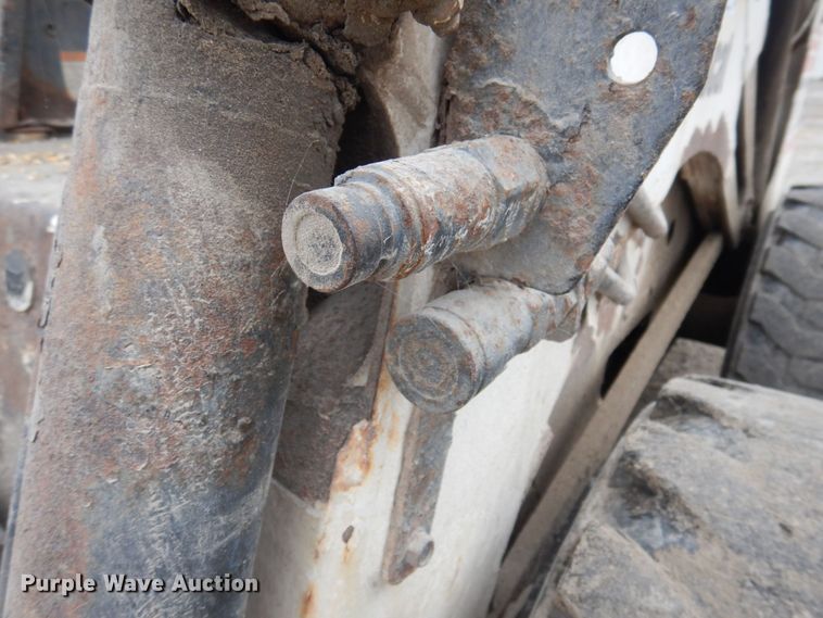 image for item MW9301 2000 Bobcat 873  skid steer loader