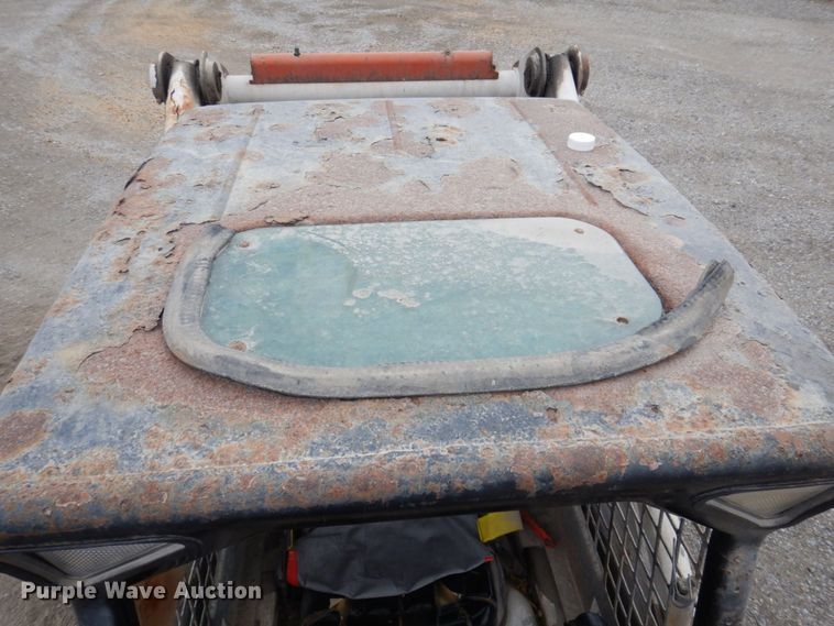 image for item MW9301 2000 Bobcat 873  skid steer loader