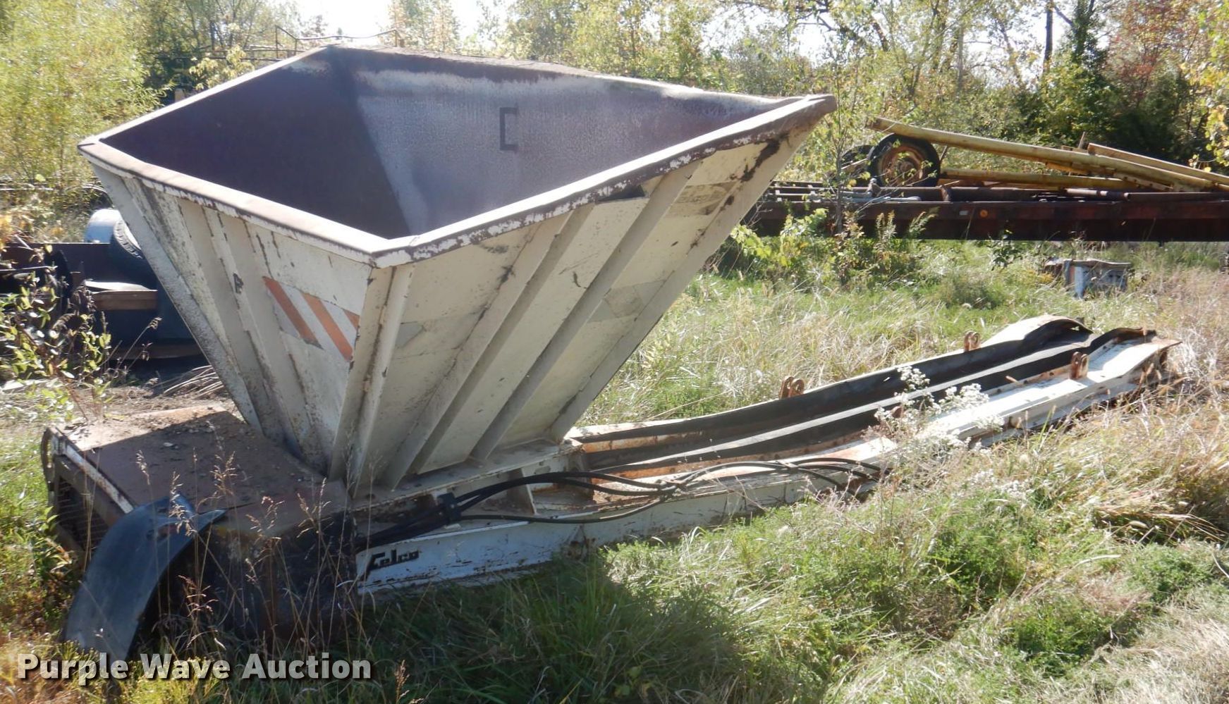 Felco CD1018 bedding conveyor in Trenton, MO Item MU9774 sold