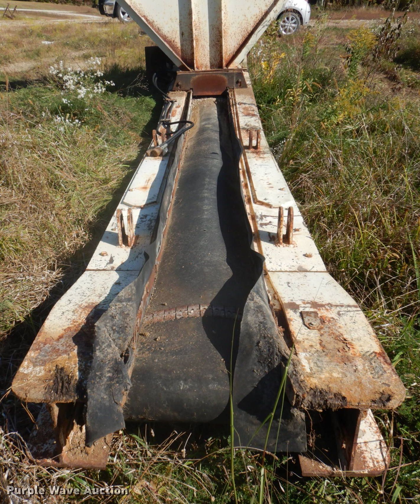 Felco CD1018 bedding conveyor in Trenton, MO Item MU9774 sold