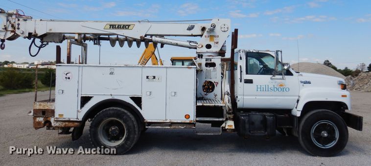 image for item DB7836 1991 GMC TopKick C6500  digger derrick truck