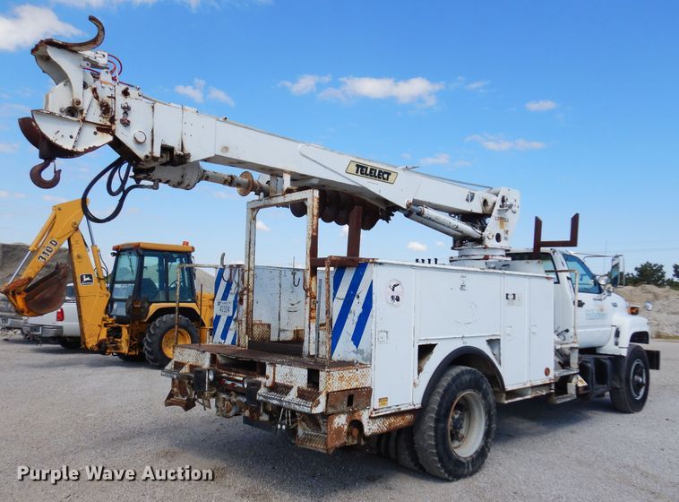 image for item DB7836 1991 GMC TopKick C6500  digger derrick truck