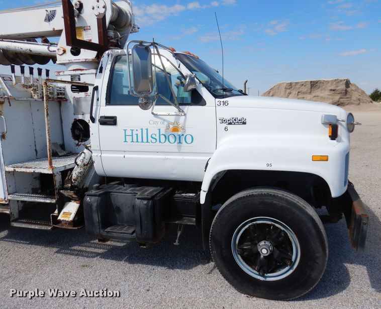 image for item DB7836 1991 GMC TopKick C6500  digger derrick truck