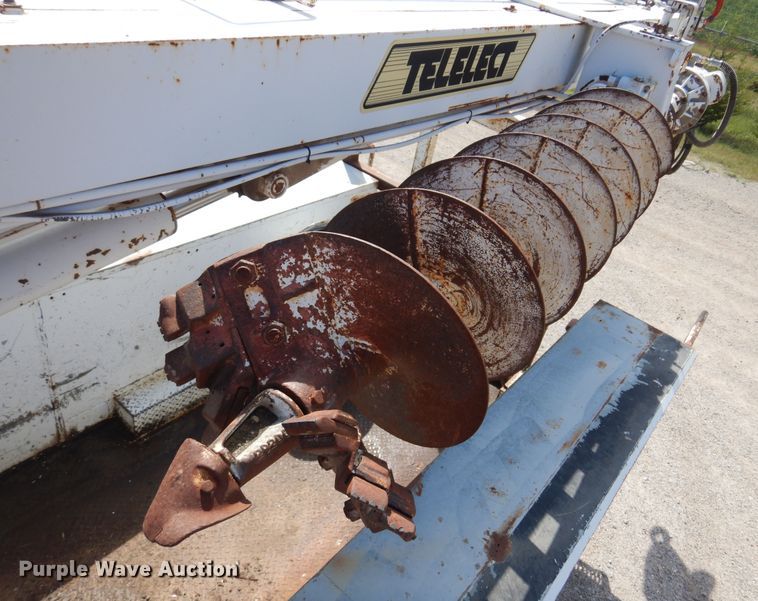 image for item DB7836 1991 GMC TopKick C6500  digger derrick truck