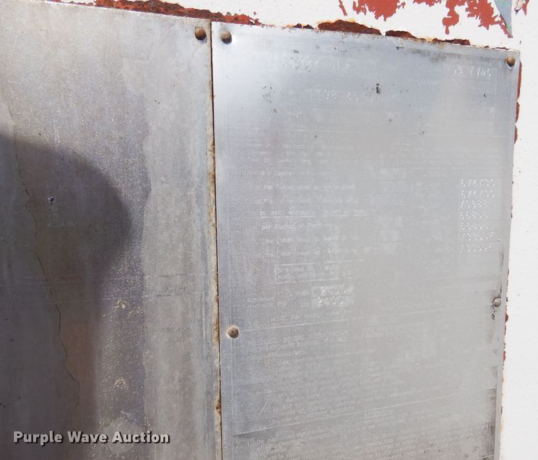 image for item DB7836 1991 GMC TopKick C6500  digger derrick truck