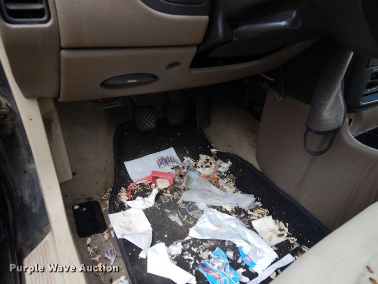 image for item DF8141 1995 Saturn SL1