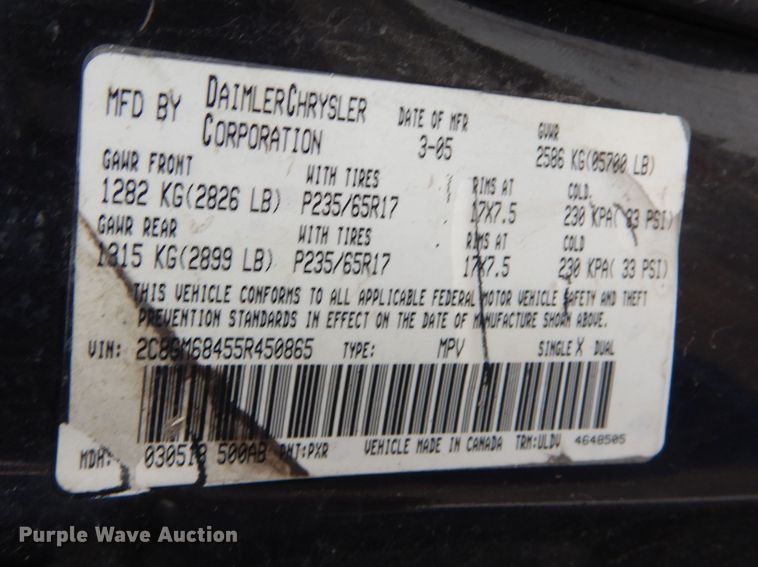 image for item DF8142 2005 Chrysler Pacifica  SUV