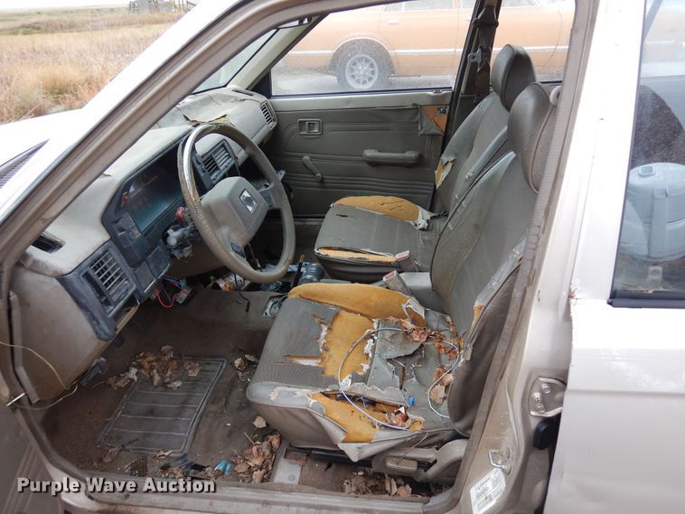 image for item DF8143 1988 Mazda 323