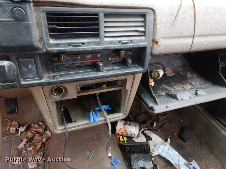 image for item DF8143 1988 Mazda 323