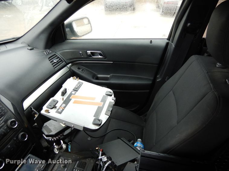 image for item DF8144 2017 Ford Explorer Police Interceptor  SUV