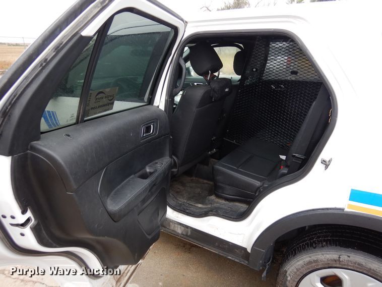 image for item DF8144 2017 Ford Explorer Police Interceptor  SUV
