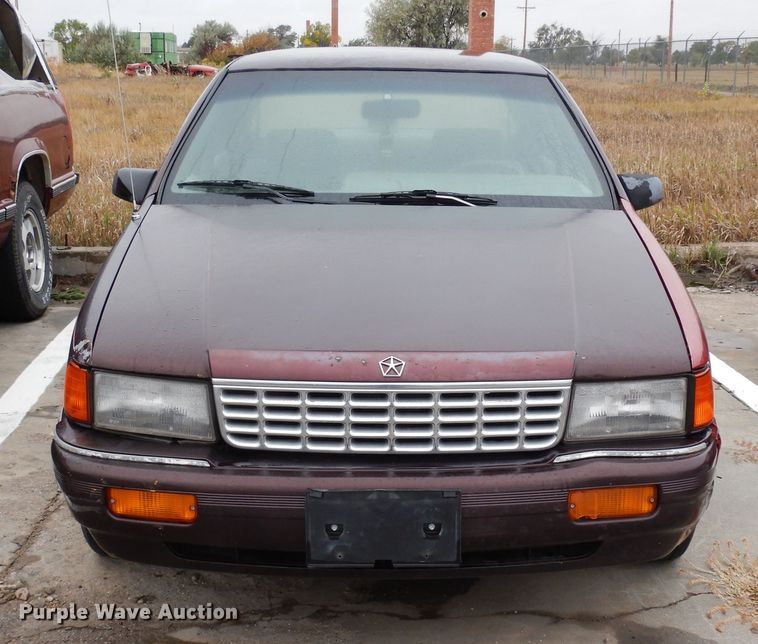 image for item DF8145 1995 Plymouth Acclaim