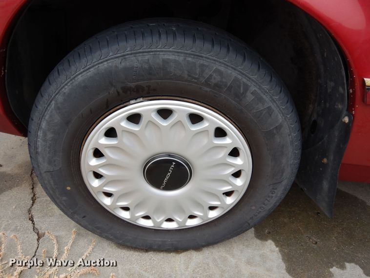 image for item DF8145 1995 Plymouth Acclaim