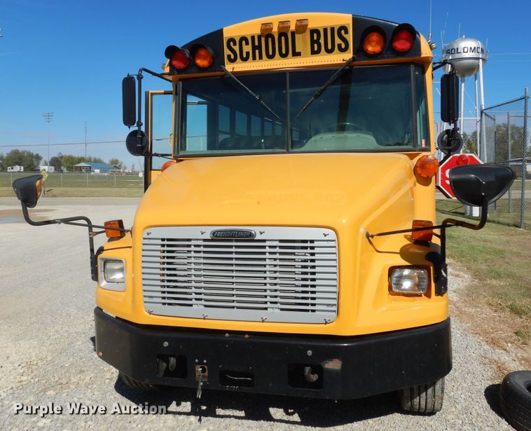 image for item DI6751 2005 Freightliner FS65  school bus