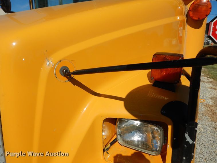 image for item DI6751 2005 Freightliner FS65  school bus