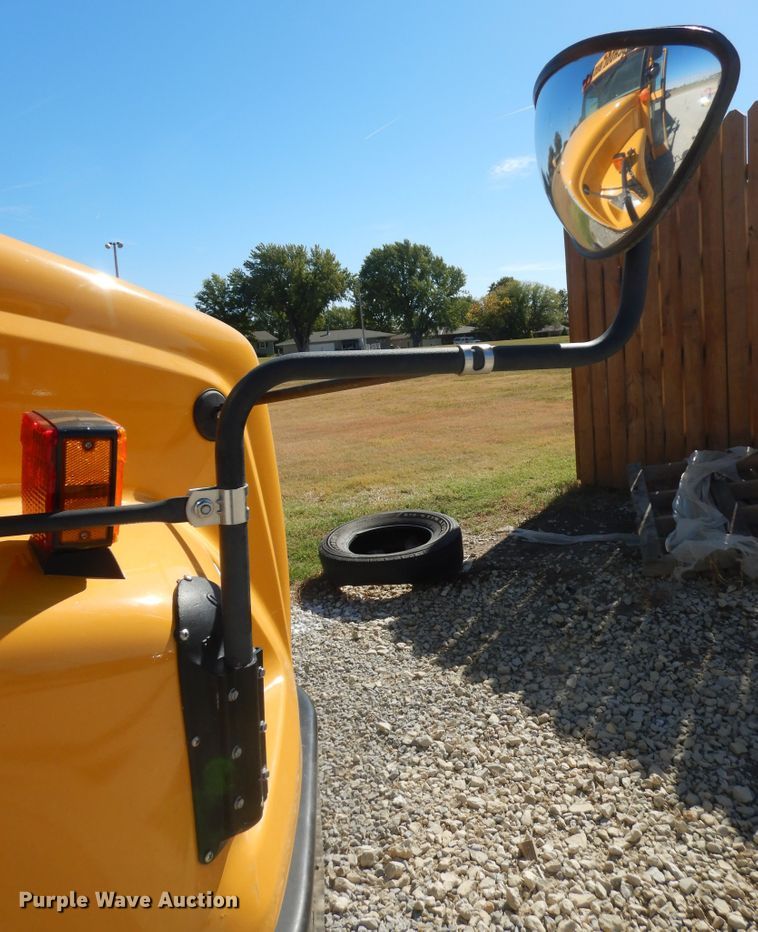 image for item DI6751 2005 Freightliner FS65  school bus