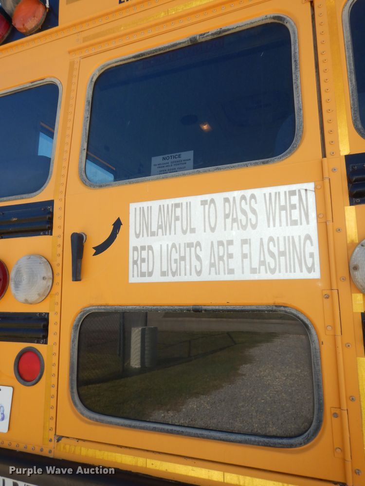 image for item DI6751 2005 Freightliner FS65  school bus