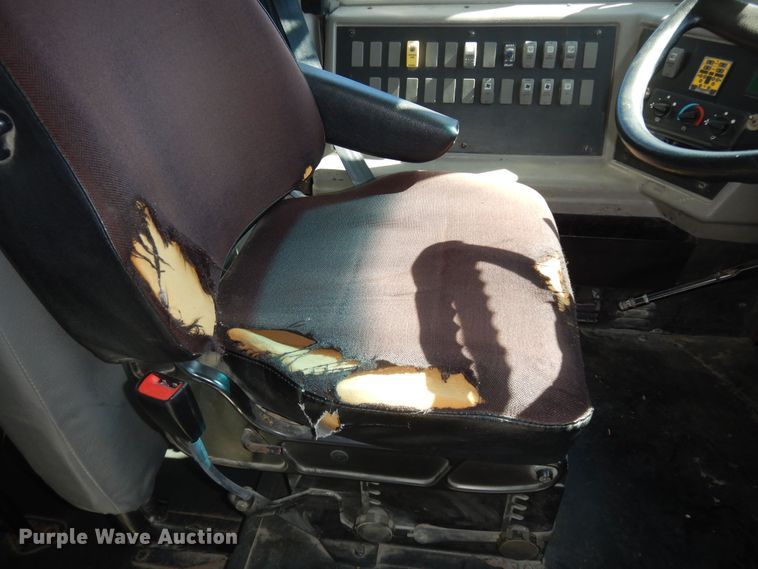 image for item DI6751 2005 Freightliner FS65  school bus