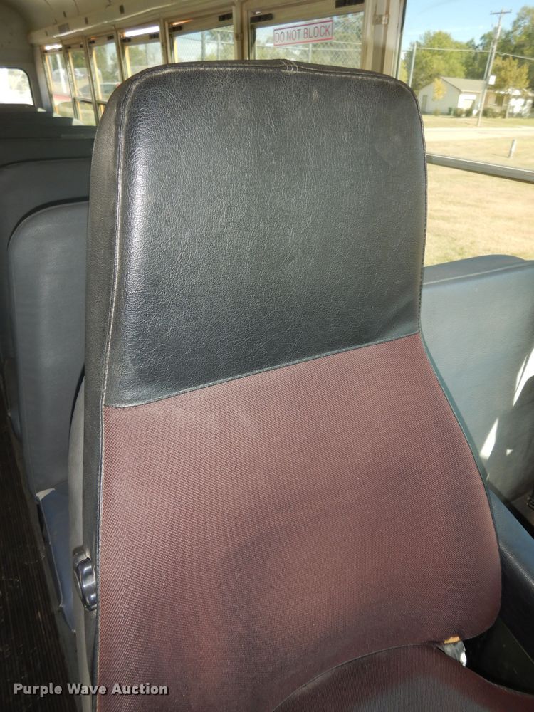 image for item DI6751 2005 Freightliner FS65  school bus