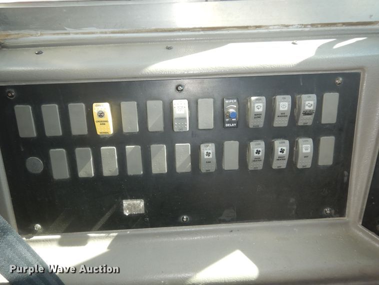 image for item DI6751 2005 Freightliner FS65  school bus