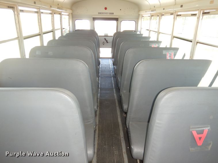 image for item DI6751 2005 Freightliner FS65  school bus