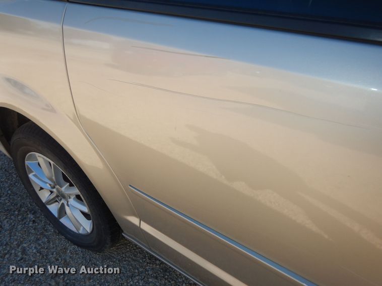 image for item DI6754 2014 Dodge Grand Caravan SXT  van