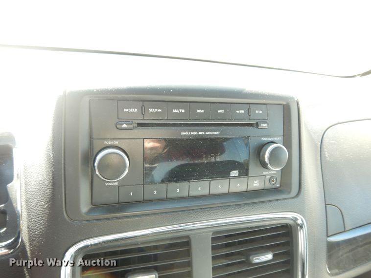 image for item DI6754 2014 Dodge Grand Caravan SXT  van