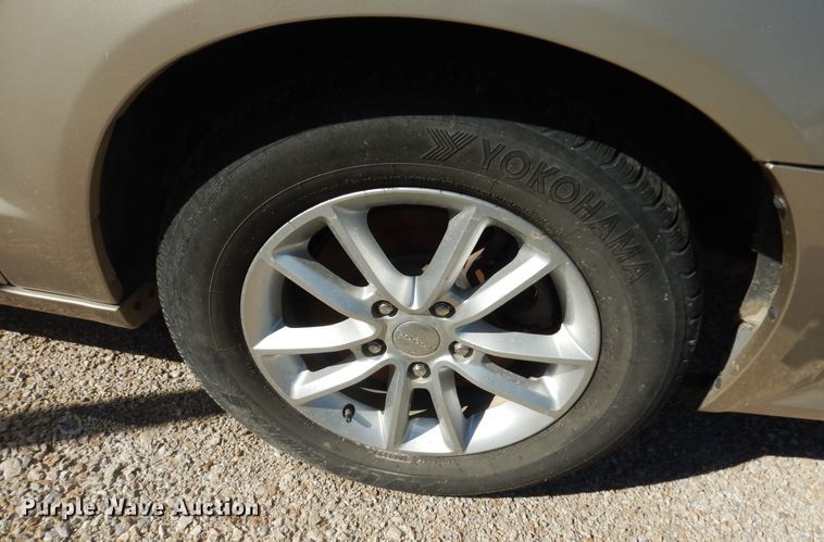 image for item DI6754 2014 Dodge Grand Caravan SXT  van