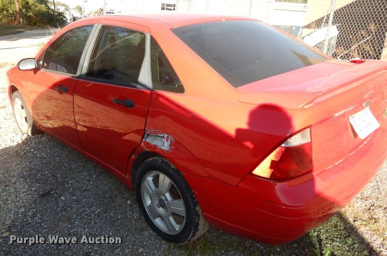 image for item DI6758 2005 Ford Focus