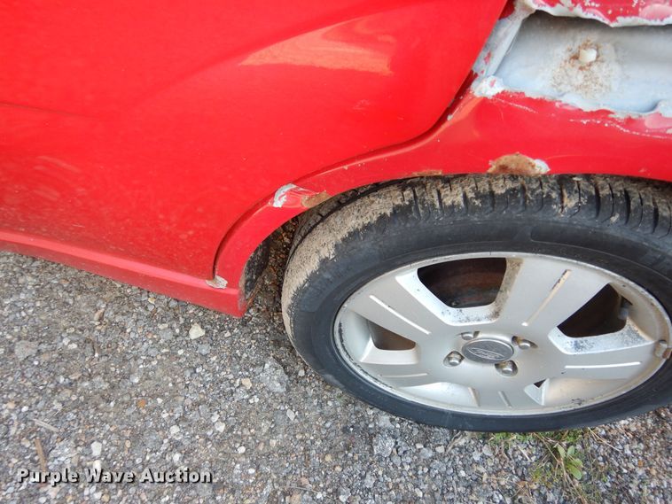 image for item DI6758 2005 Ford Focus