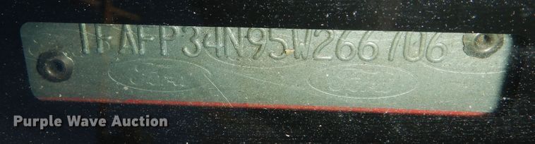 image for item DI6758 2005 Ford Focus