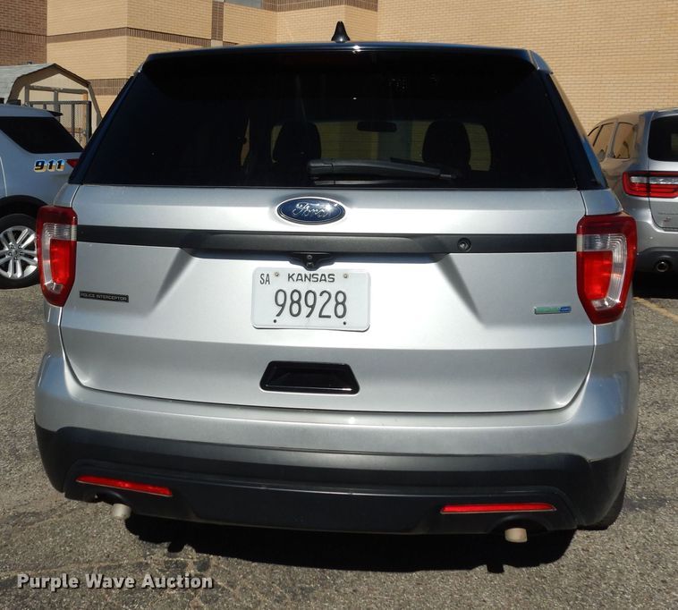 image for item DI6760 2017 Ford Explorer Police Interceptor  SUV