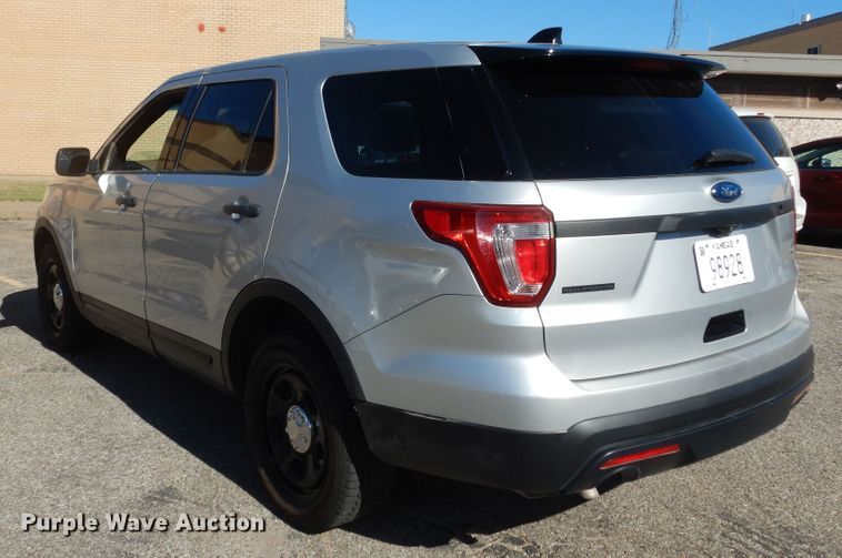 image for item DI6760 2017 Ford Explorer Police Interceptor  SUV