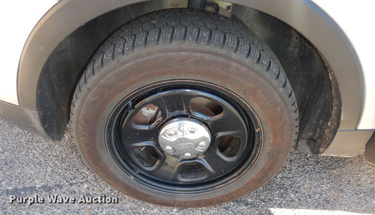 image for item DI6760 2017 Ford Explorer Police Interceptor  SUV