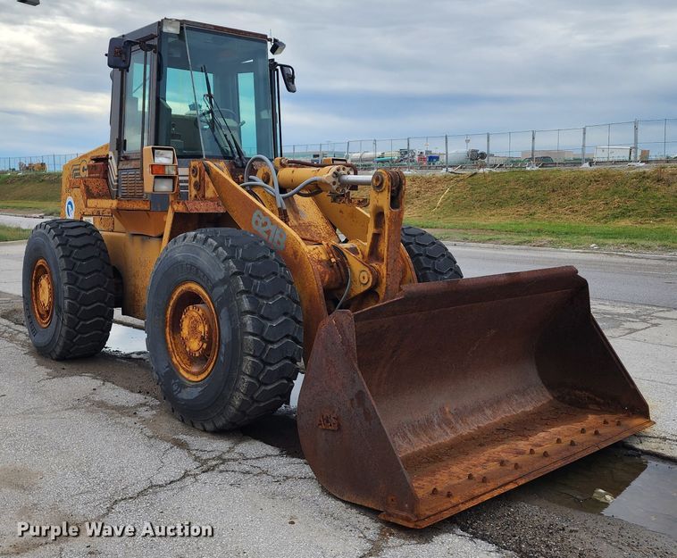 image for item DL6700 1996 Case 621B  wheel loader