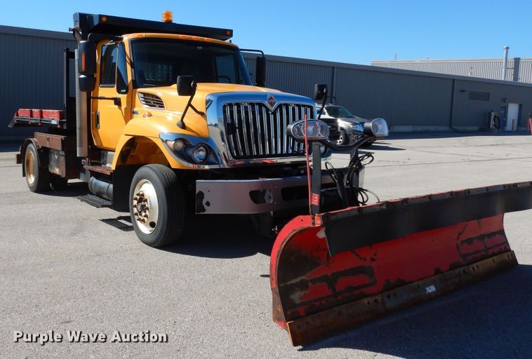 image for item DM3162 2013 International WorkStar 7300  hook lift truck