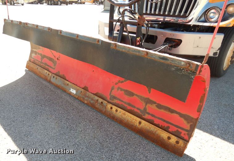 image for item DM3162 2013 International WorkStar 7300  hook lift truck