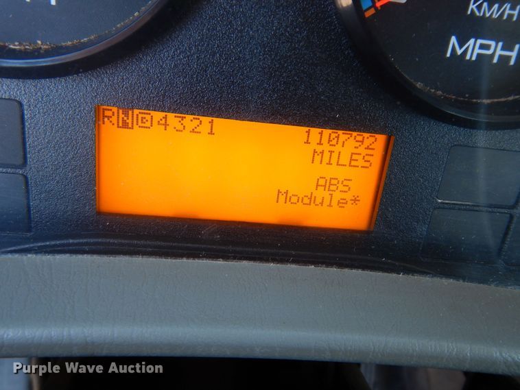 image for item DM3162 2013 International WorkStar 7300  hook lift truck