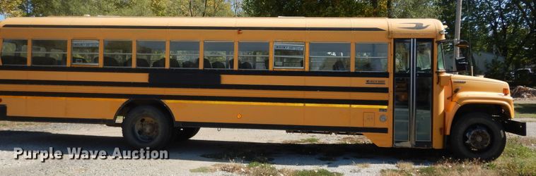 image for item DM3164 2001 Chevrolet Blue Bird  school bus