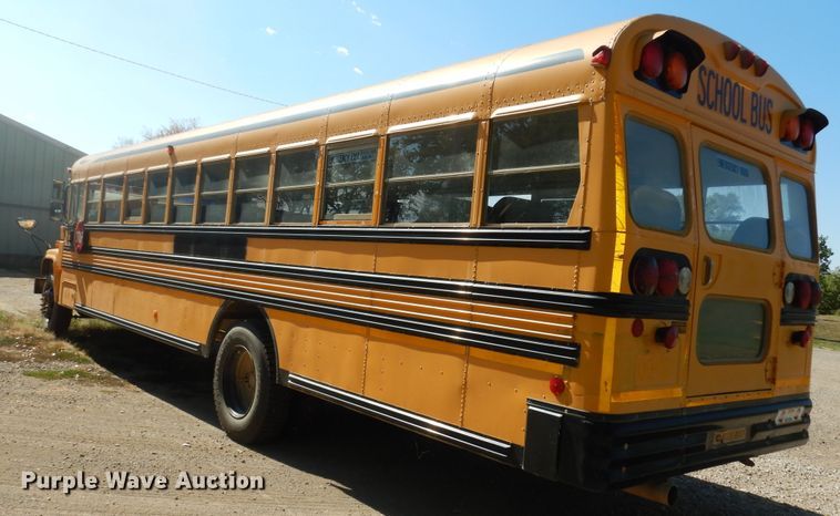 image for item DM3164 2001 Chevrolet Blue Bird  school bus