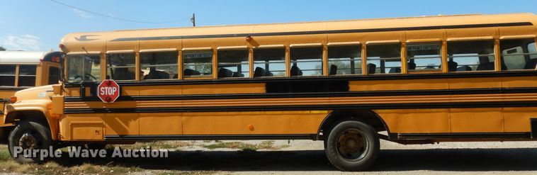 image for item DM3164 2001 Chevrolet Blue Bird  school bus