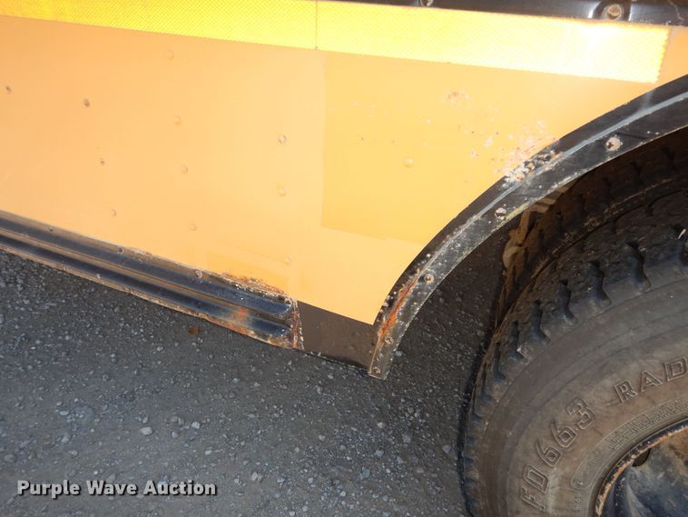 image for item DM3164 2001 Chevrolet Blue Bird  school bus