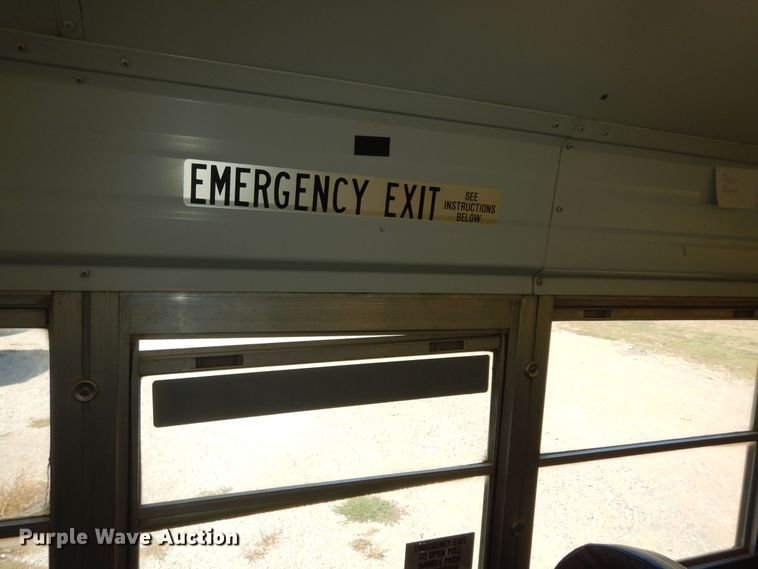 image for item DM3164 2001 Chevrolet Blue Bird  school bus