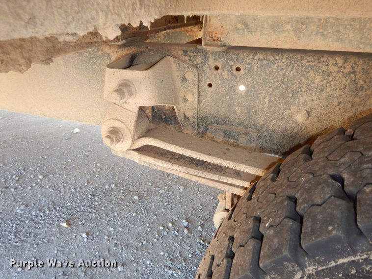 image for item DM3164 2001 Chevrolet Blue Bird  school bus