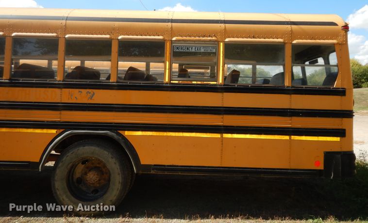 image for item DM3200 1999 Chevrolet Blue Bird  school bus