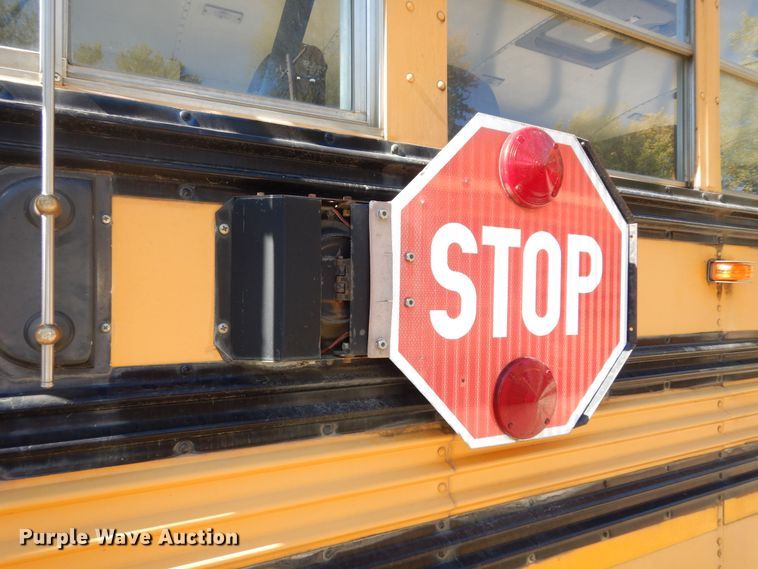 image for item DM3200 1999 Chevrolet Blue Bird  school bus