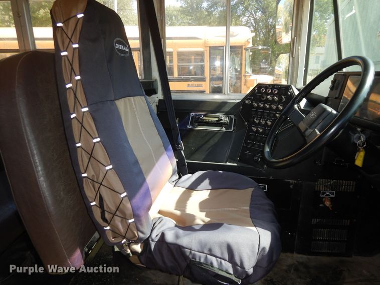 image for item DM3200 1999 Chevrolet Blue Bird  school bus