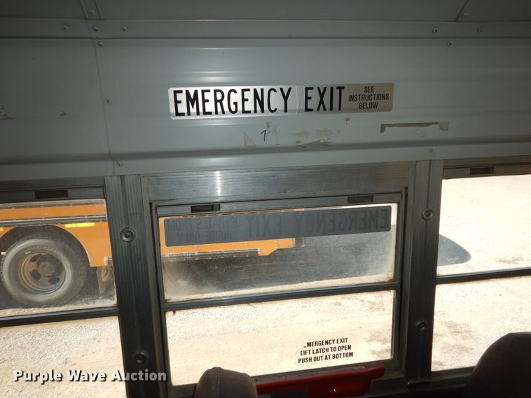 image for item DM3200 1999 Chevrolet Blue Bird  school bus