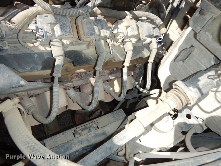 image for item DM3200 1999 Chevrolet Blue Bird  school bus